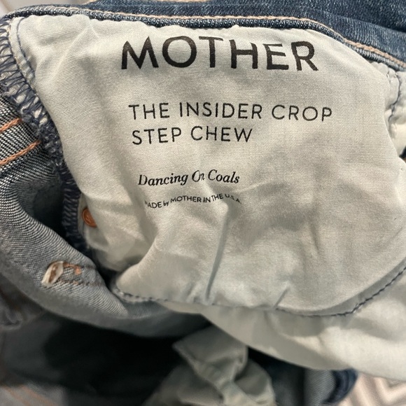 Mother Insider Crop Step Chew Jeans - Picture 4 of 4